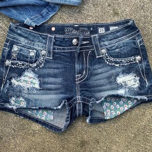 Miss me shorts